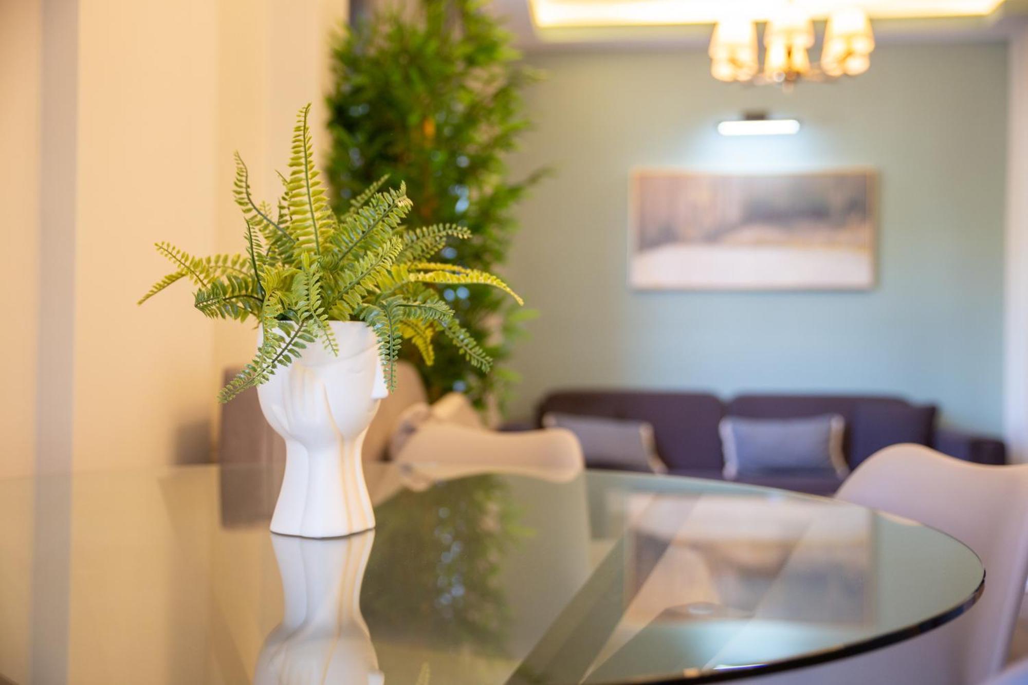 Spacetwo "Downtown Chill" By #Gimispace Lux Apt Thessalonique Extérieur photo